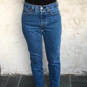 LEVI'S WEDGIE PREMIUM JEANS - Sz 25